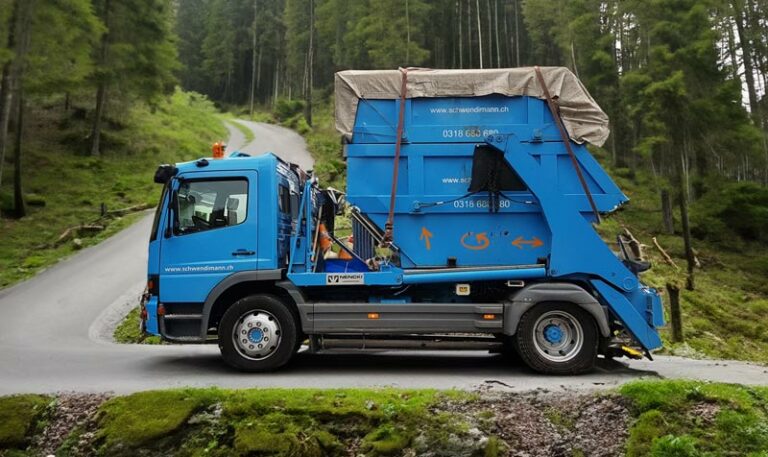 Wir liefern 4 m3, 6 m3 und 7 m3 Mulden