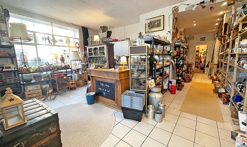 Unsere Brocki Luup in der Lorraine Bern von innen. Viele Möbel und Haushaltsgegenstände in super Zustand warten auf dich