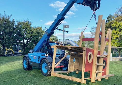Öffentliche Plätze und Spielplätze sanieren, planen und neu erstellen
